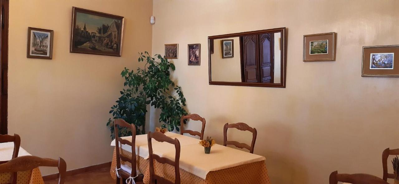 Hotel Le Siecle Mazan Zewnętrze zdjęcie