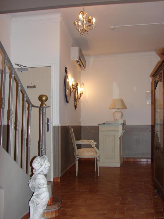 Hotel Le Siecle Mazan Zewnętrze zdjęcie